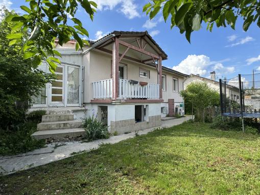 GRANDE VILLA PROCHE CENTRE (sous compromis)